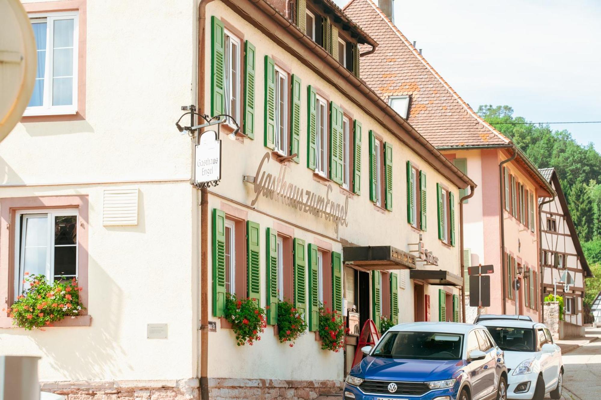 Landhotel Engel & Kreuz Gaggenau Extérieur photo